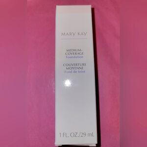 Mary Kay Medium Coverage Foundation-Ivory 105